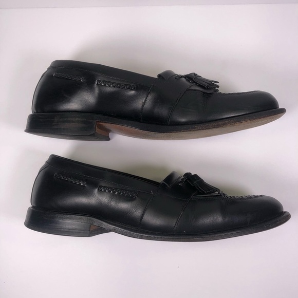 Allen Edmonds Cody Leather Tassel Slip On Loafer - Picture 2 of 9